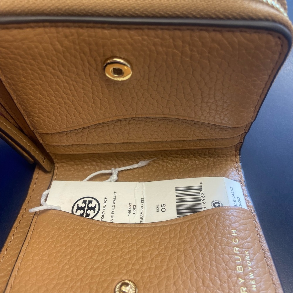 New with tags ! Tory Burch Thea bi fold wallet